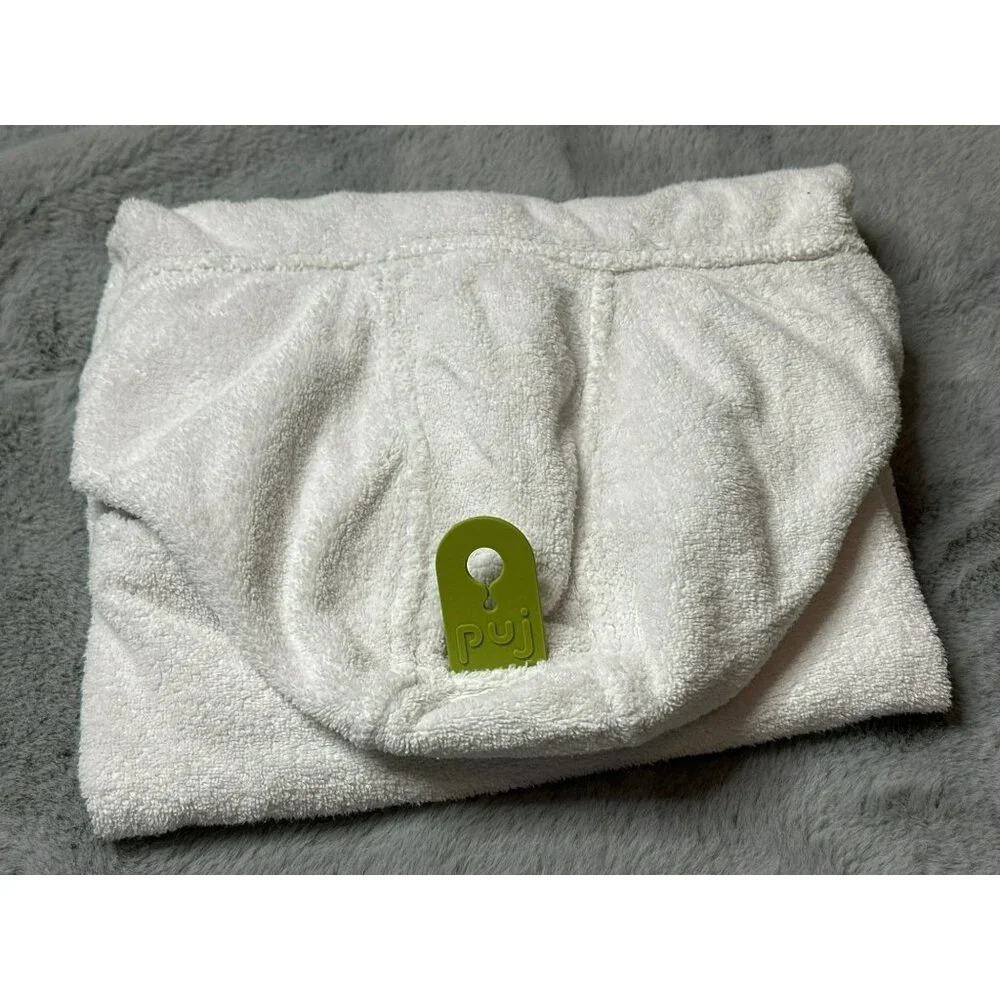 Puj HUG Baby Hooded Towel